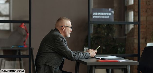 Waiting To Hear Back After Applying For A Job (The long & Drawn-Out Process)