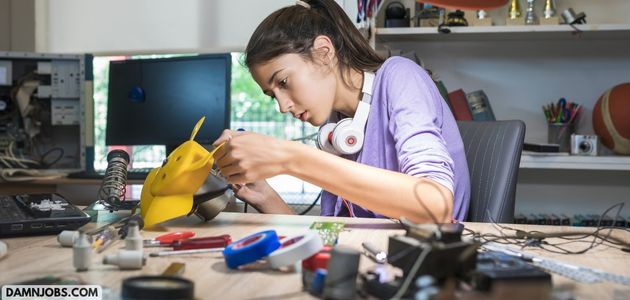 Decoding the Tech Job Market: Insights for Career Planning