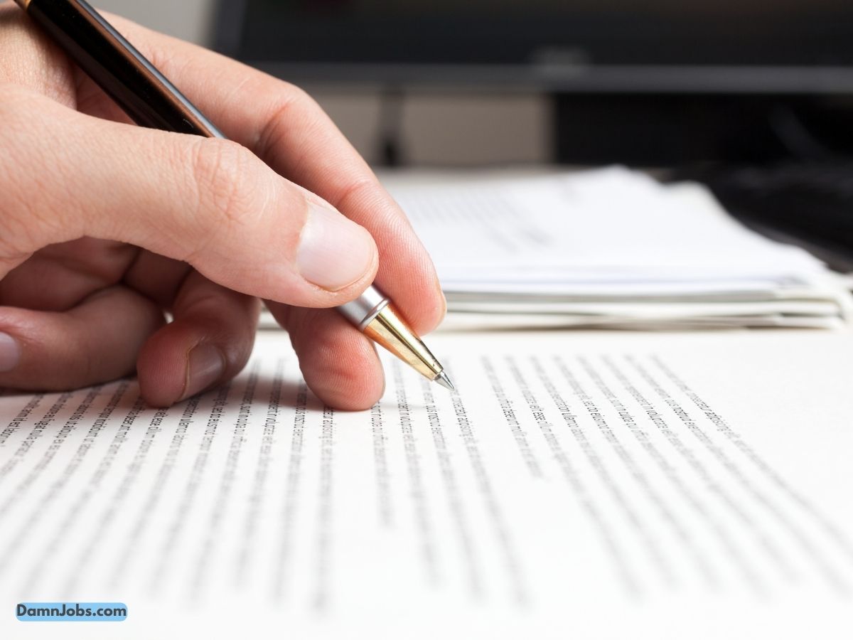 Writing a Cover Letter for Academic Positions: Key Tips for Crafting a Compelling Application