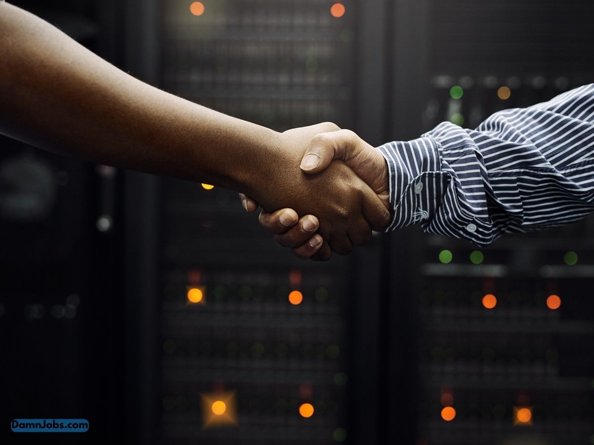 Resume Tips for IT Professionals: How to Highlight Your Skills and Experience in a Tech-Driven World