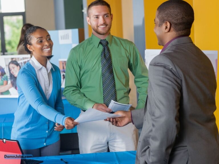 Cover Letter Strategies for Job Fairs: How to Make a Memorable First Impression