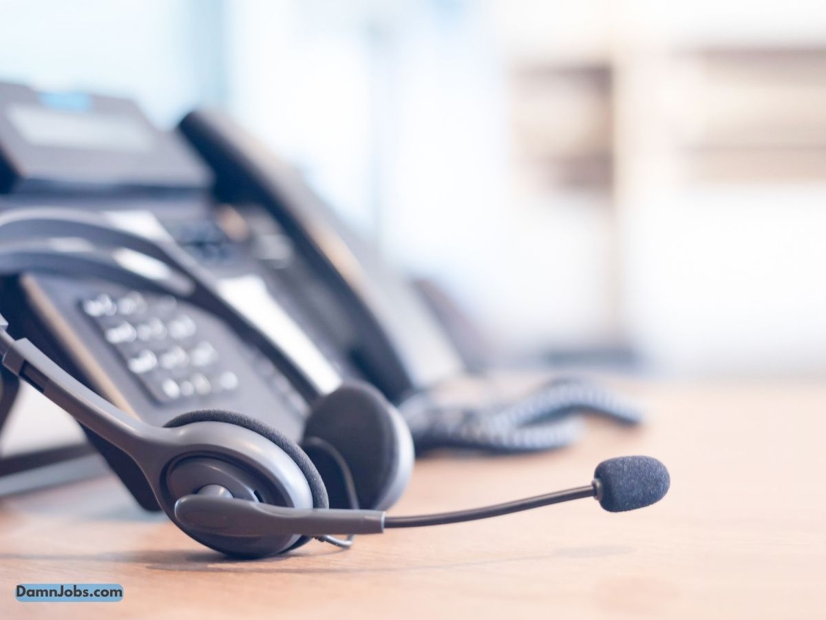 Resume Writing for Customer Service Roles: How to Highlight Your Skills and Experience to Stand Out