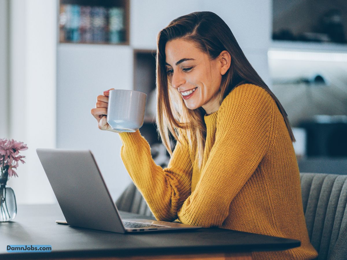 7 Easy Remote Side Hustles You Can Start With $0 in 2025