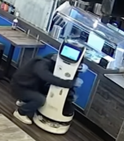 Man tries to steal robot from San Jose restaurant