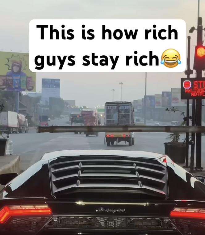 Supercars don’t need to pay toll! 😂